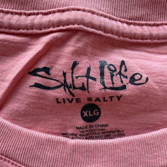 T-Shirt - Picture 5 of 5